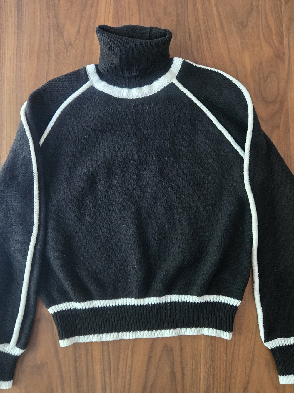 Boutique Black Contrast Stitch Raglan Turtleneck Sweater L
